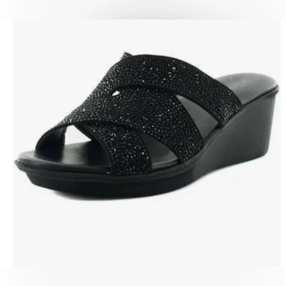 Naturalizer‎ Rowena  Black Wedge Sandals